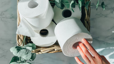 The Ultimate Eco-Friendly Printing Guide: Alternative Inks, Sustainable Paper, and Energy-Saving Tips